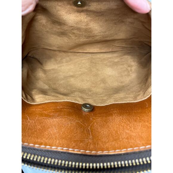 Patricia Nash Saddle Tan Leather Crossbody Bag Vintage Buckle Front Purse - Picture 13 of 16